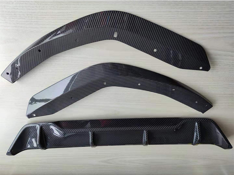 Изделия из углеродного волокна - автомобильные аксессуары